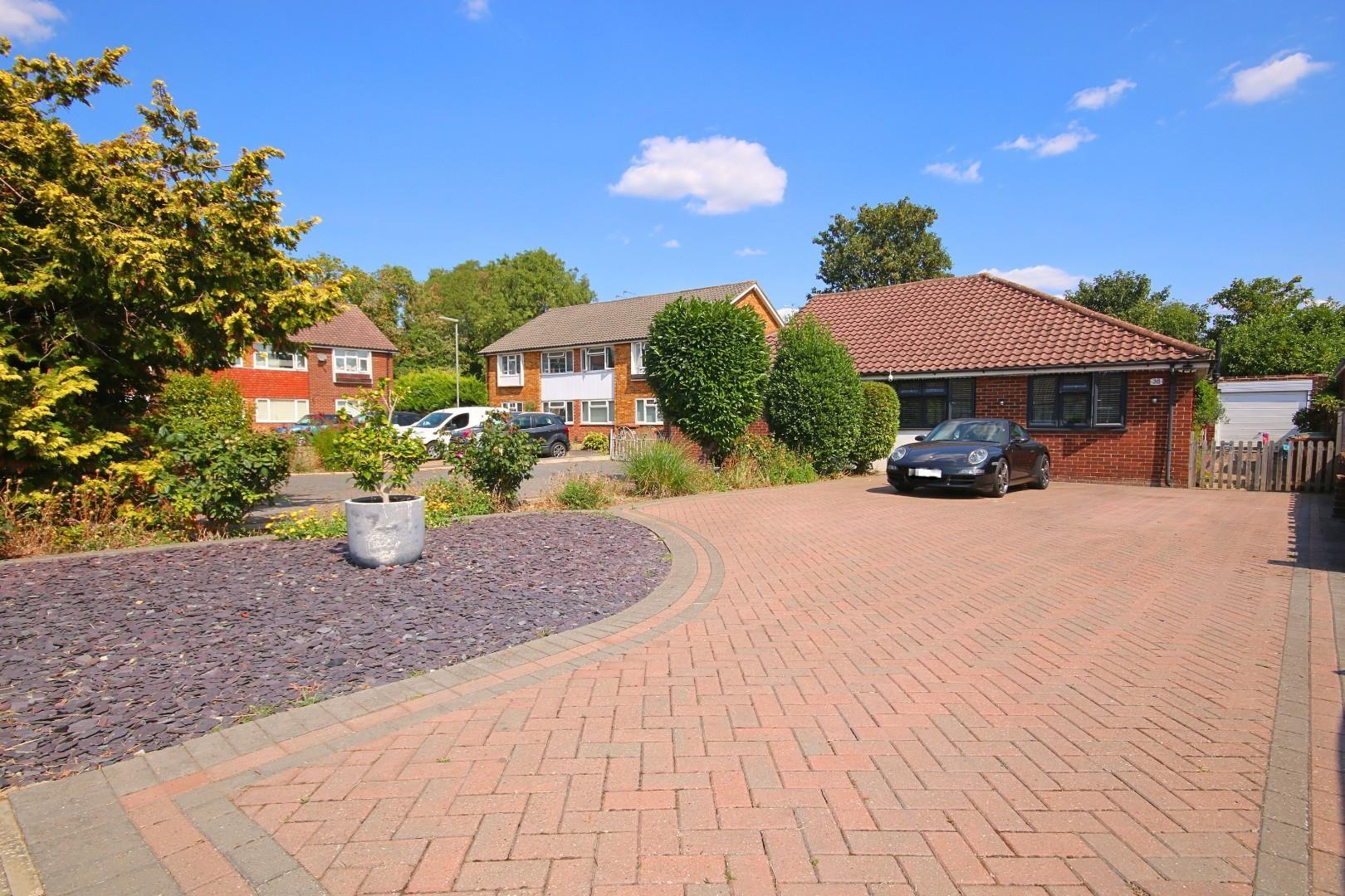 Warren Road, Ashford